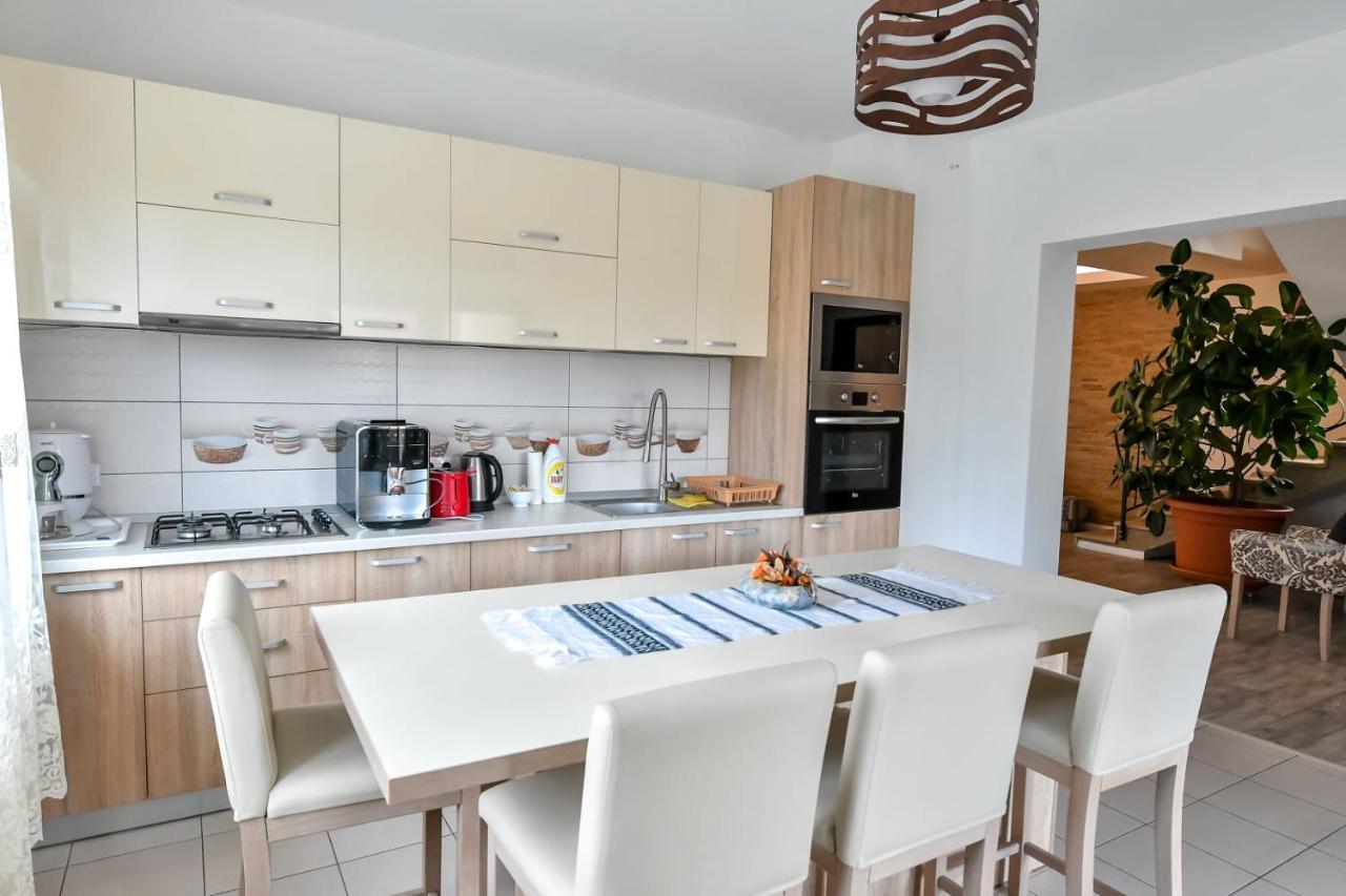מלון סיגטו מרמטי Casa Nely מראה חיצוני תמונה