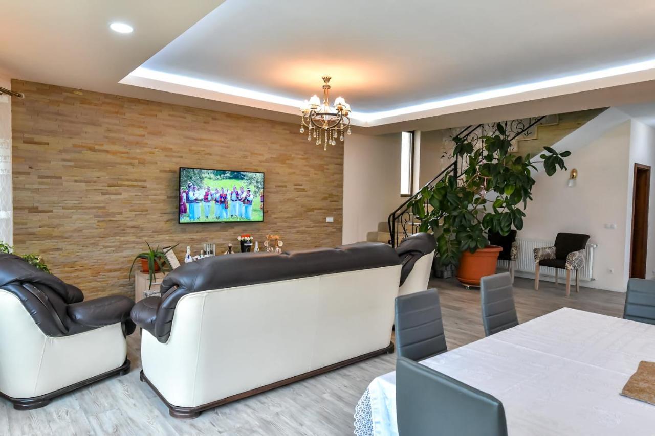 מלון סיגטו מרמטי Casa Nely מראה חיצוני תמונה